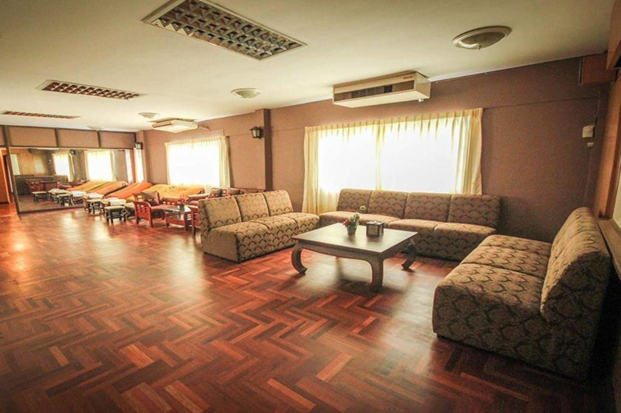 Waratee Spa Resort Villa Bangkok Dış mekan fotoğraf